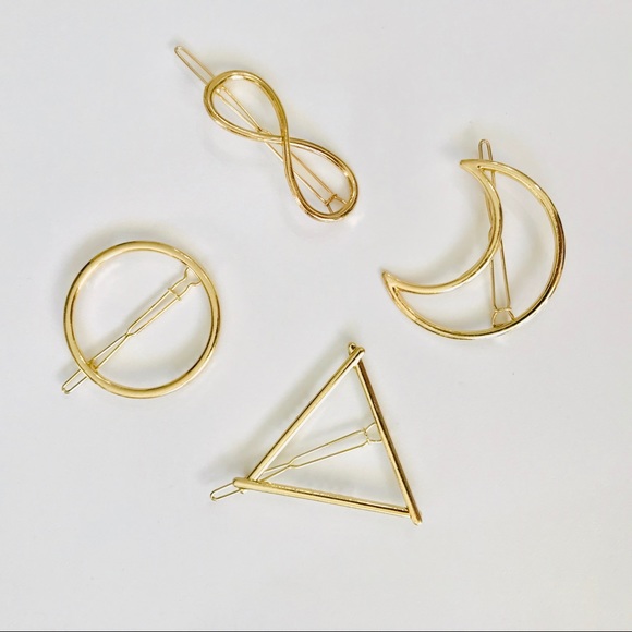 Accessories - 🆕4 pack gold geometric hair barrettes